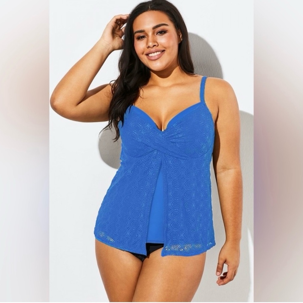 2X Blue Twist-front Sweetheart Neckline Tankini Top *top only*